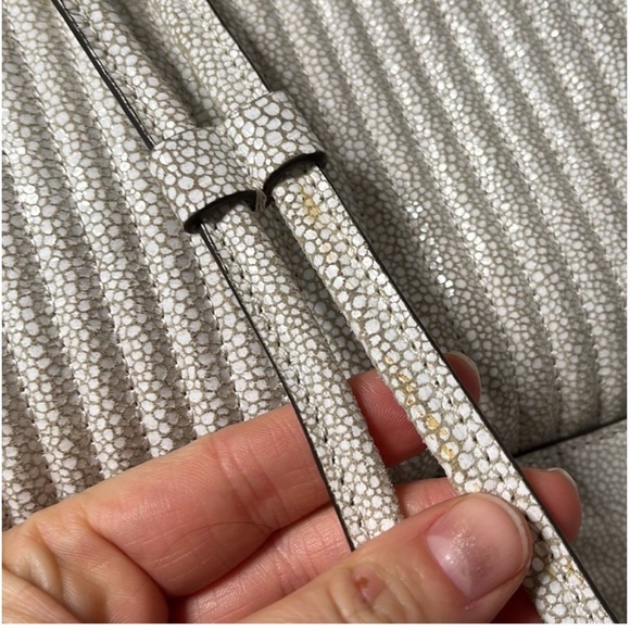 Henri Bendel No 7 Stringray Silver Convertible Backpack - Picture 8 of 11